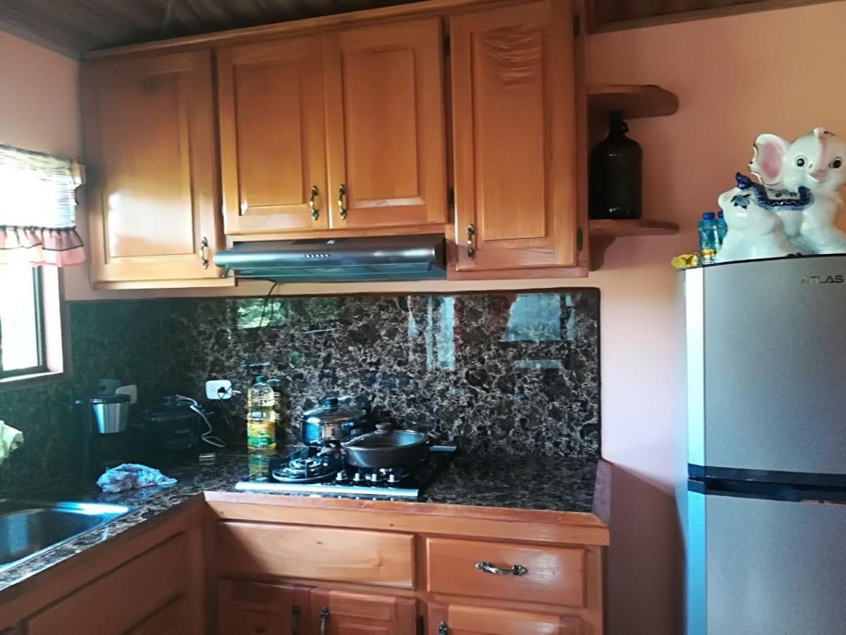 Rancho De Lelo Ecolodge Monteverde Екстер'єр фото