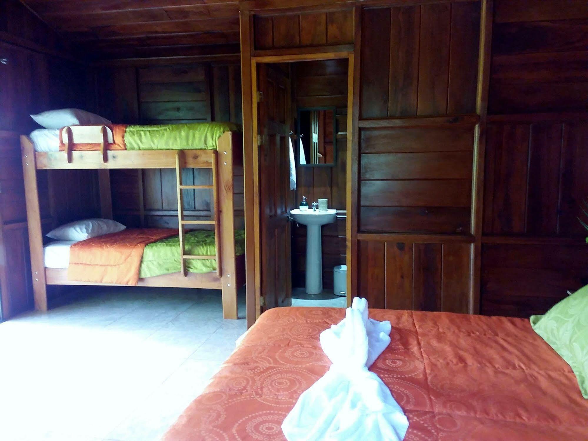 Rancho De Lelo Ecolodge Monteverde Екстер'єр фото