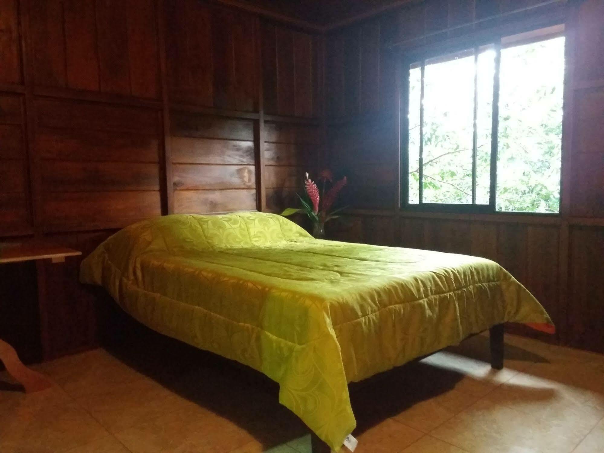 Rancho De Lelo Ecolodge Monteverde Екстер'єр фото