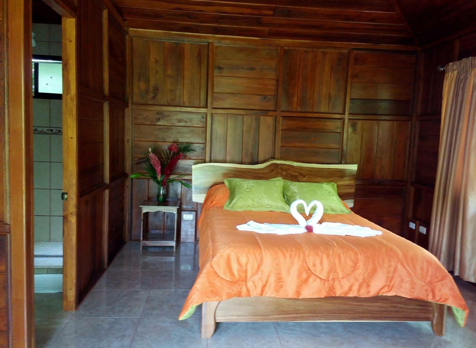 Rancho De Lelo Ecolodge Monteverde Екстер'єр фото